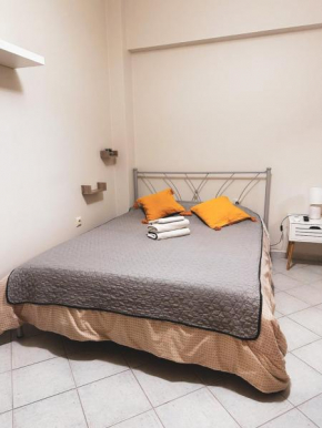 Efrosini downtown apartment